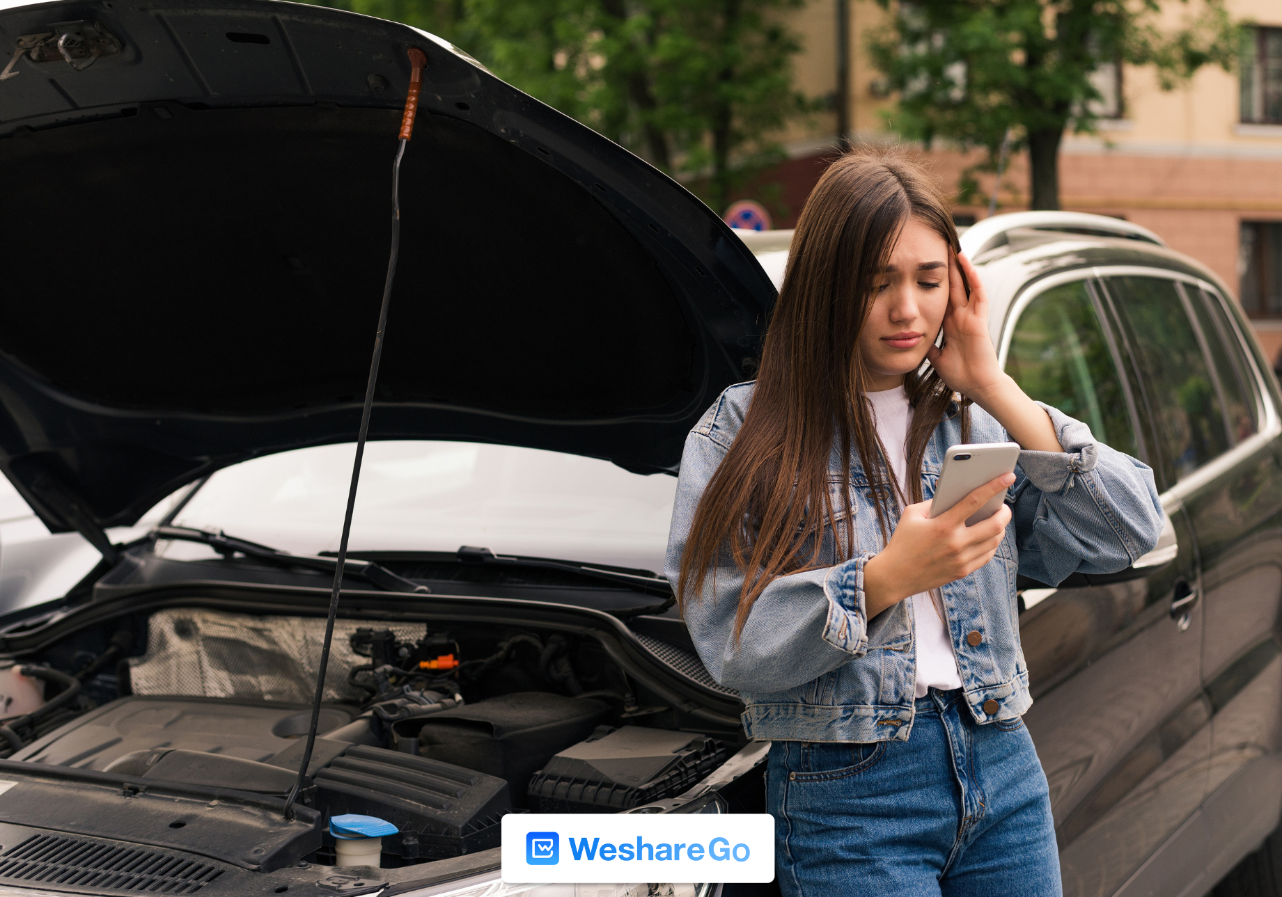 Persona llamando porque acaba de sufrir un choque en su auto 